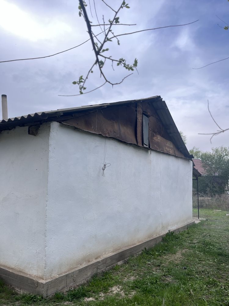 Продается дом и земля 10 га