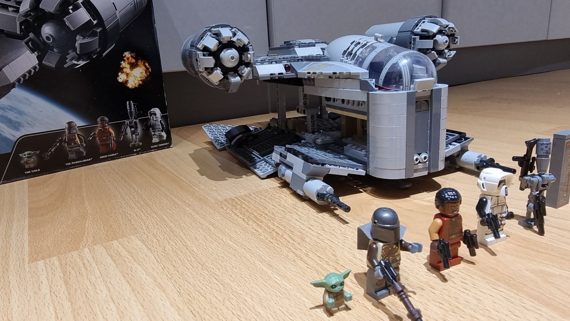 Lego 75292 The Razor Crest Star Wars: The Mandalorian!