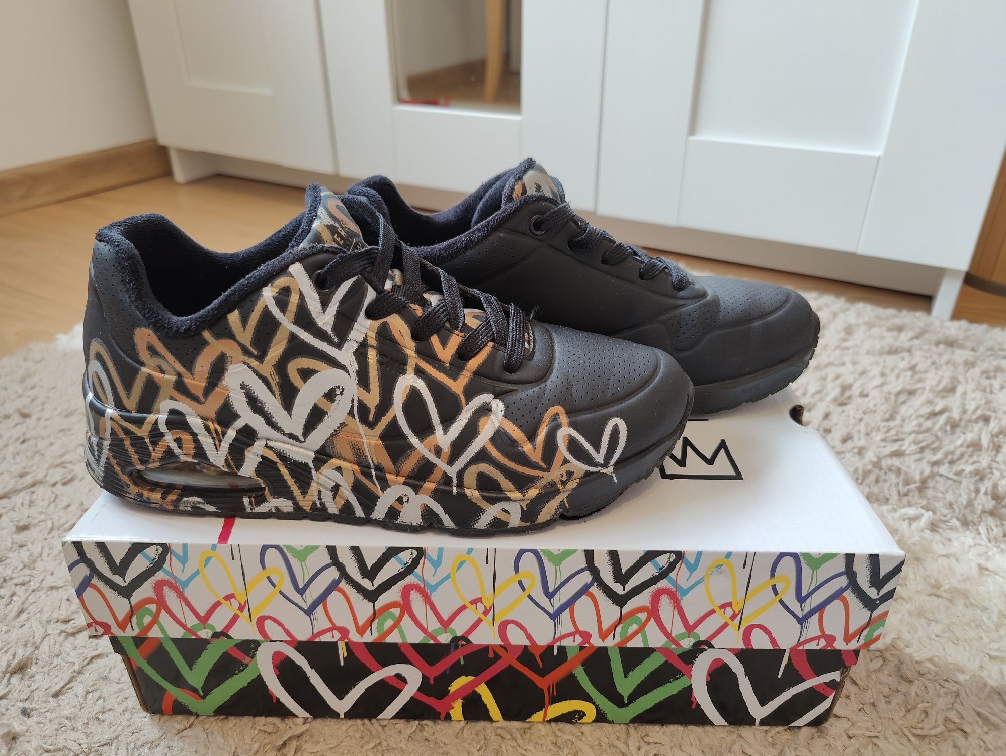 Skechers - Metallic Love размер 37,5