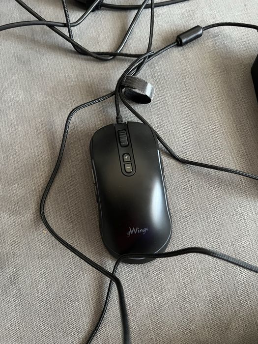 Tastatura si mouse