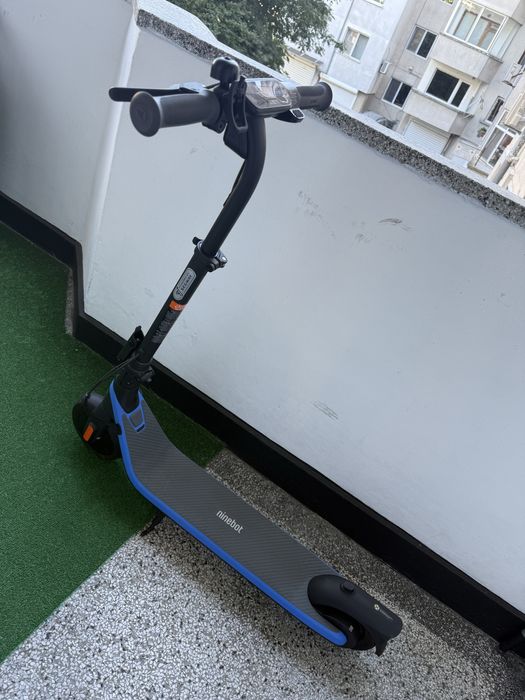 Електрическа тротинетка Segway- Ninebot KickScooter C2 Pro,