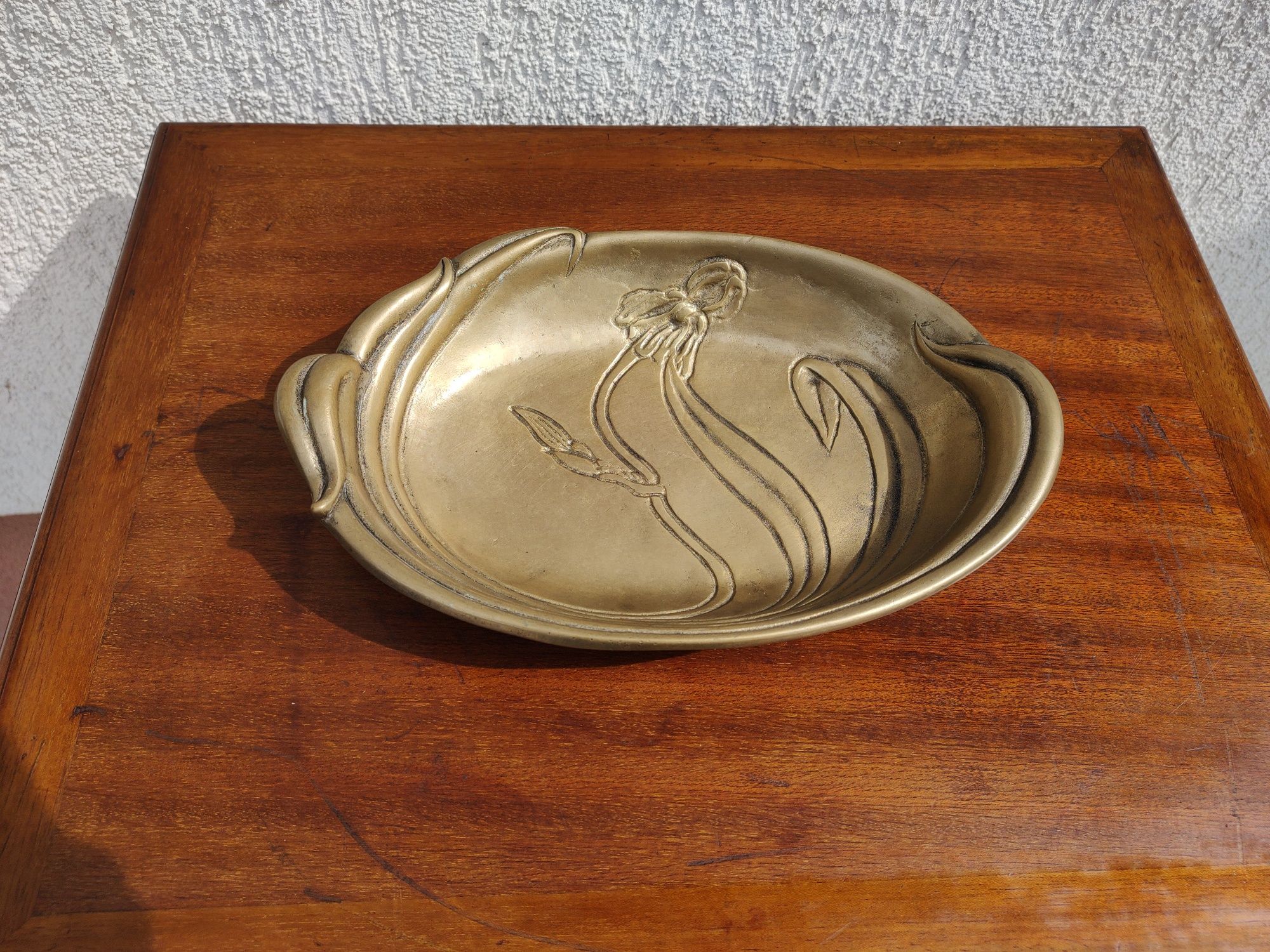 De vânzare fructiera veche din bronz stil Art Nouveau