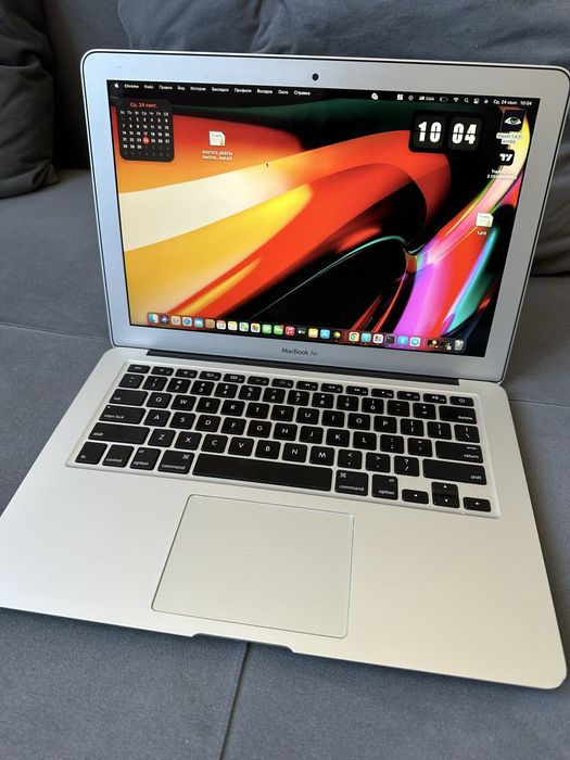 Продам macbook air 13