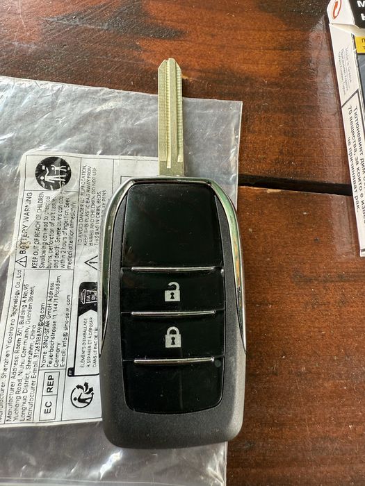 Кутийка ключ за Тойота корола