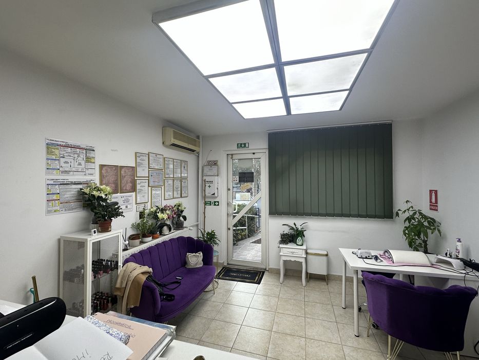 Spatiu comercial/birouri de inchiriat - b-dul D. Cantemir/ Unirii