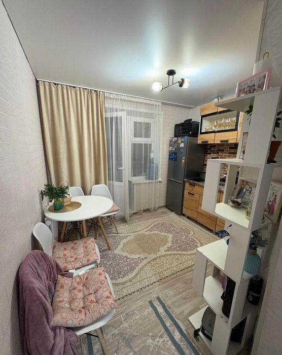 Продам 1 комн.кв.гост.типа. 19 мкр.