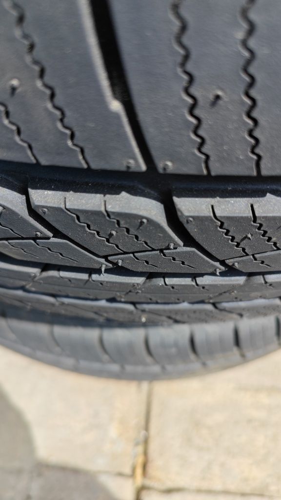 Шины летние 275/45 r20 (275/45/20) Новые. Ошибся с размером.