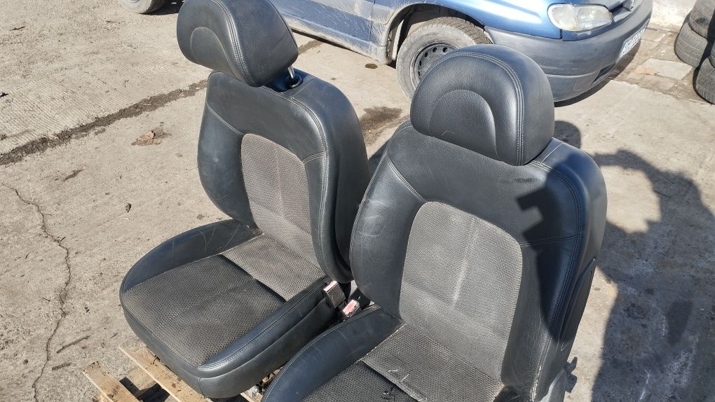 Салон за Пежо 407 седан / Peugeot 407