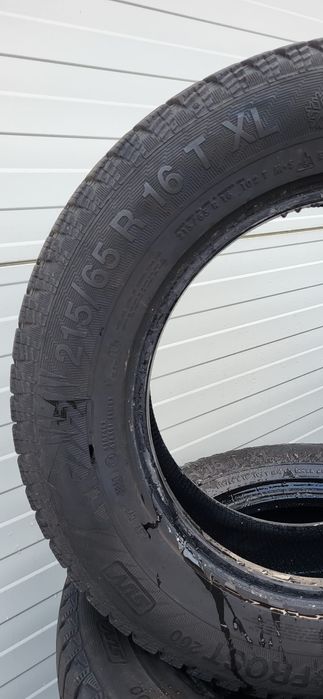 Cauciucuri 215/65R16