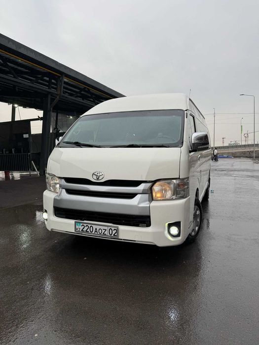 Аренда автобусов и микроавтобусов