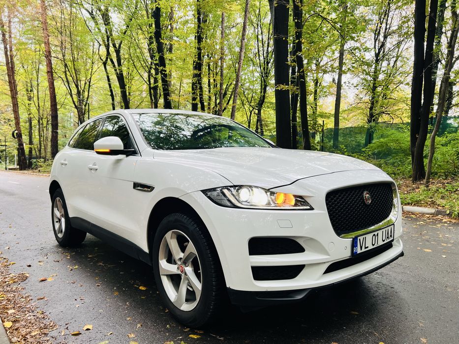 Jaguar F-pace / Automat / 11.2020 E6 / Diesel 2.0 / 4X4 / Navi Mare