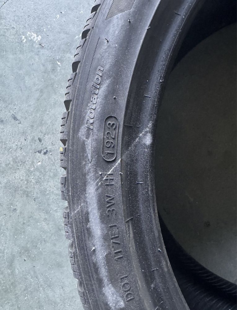 Hankook Evo 3 285/35/20