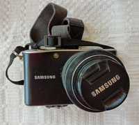 Фотоапарат Samsung NX100
