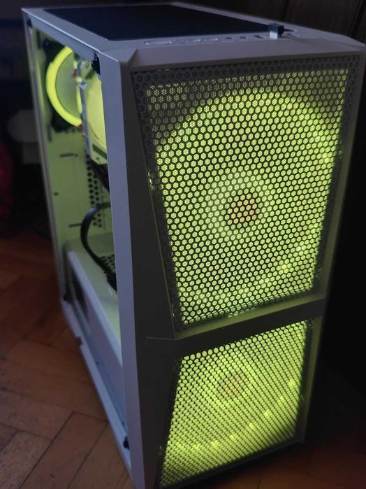 Геймърски PC Ryzen 5500, AMD Radeon SP6600XT, 32gbddr4, 1tb ssd