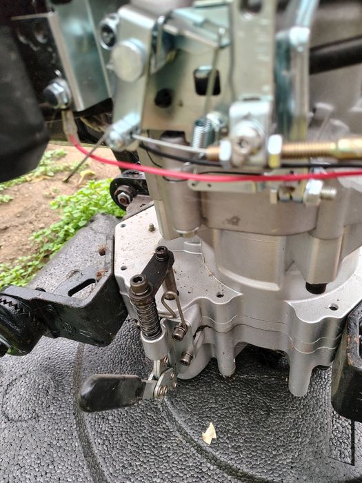 Moto burghiu 4 timpi , dublu sens .