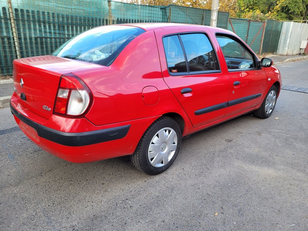 Vand Renault Clio 14 benzină