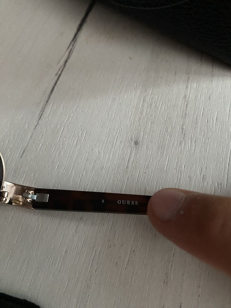 Мъжки очила Guess