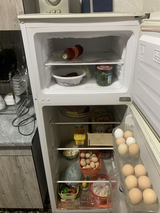 Xaladilnik sotiladi narx kelishamz