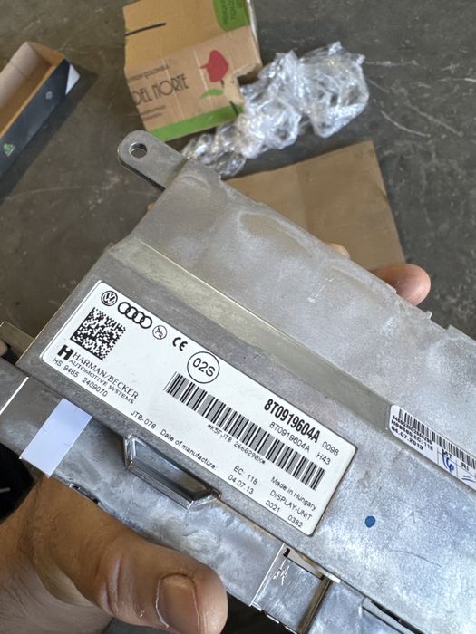 Display/Ecran Audi A4 B8 Facelift An 2013 Cod 8T0919604A