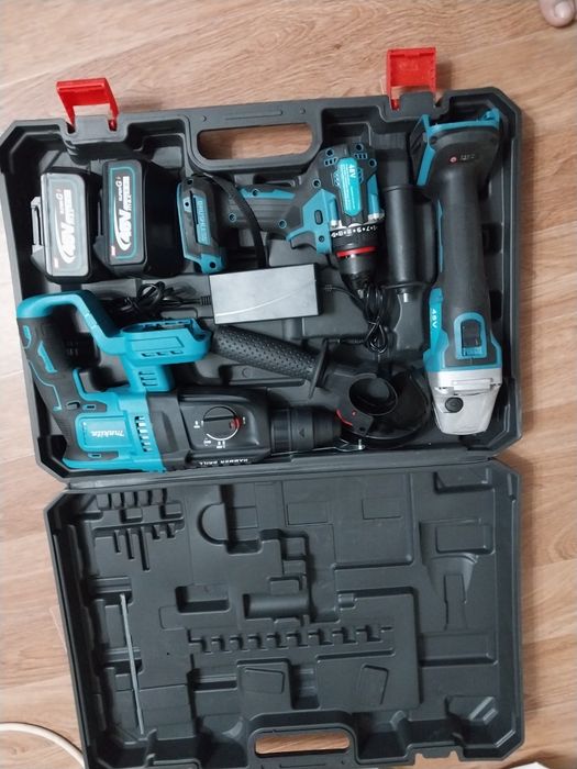 Набор акмуляторных инструментов