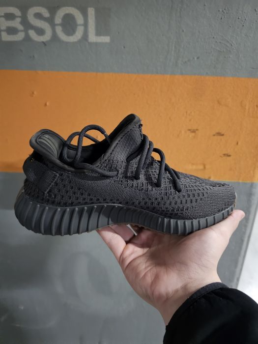Adidas Yeezy 350v2