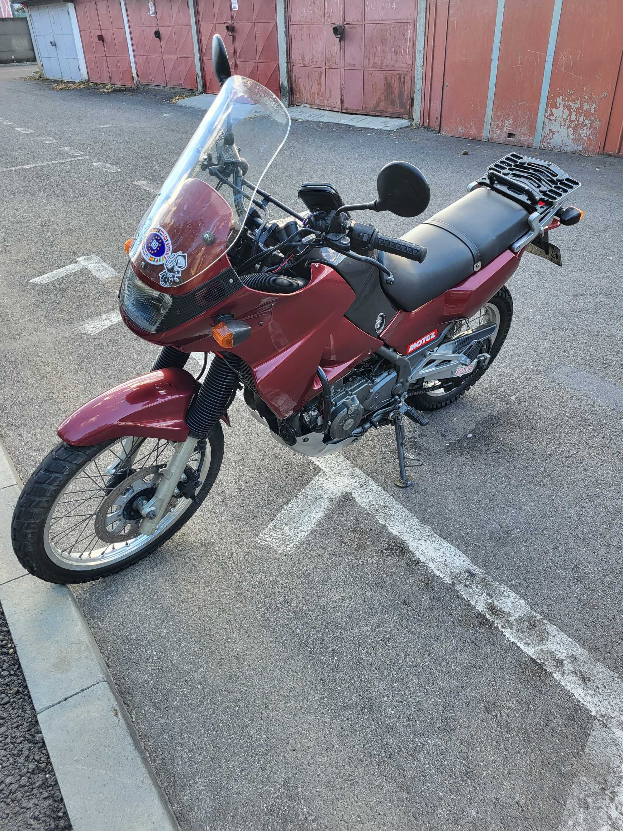 Kawasaki Kle 500