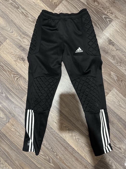 Продам новые вратарские футбольные тренировочные штаны Adidas