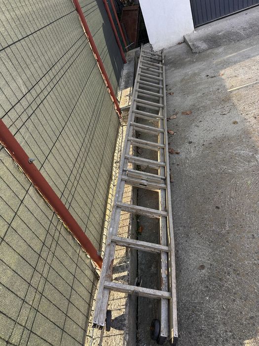 Scara aluminiu 9 metri