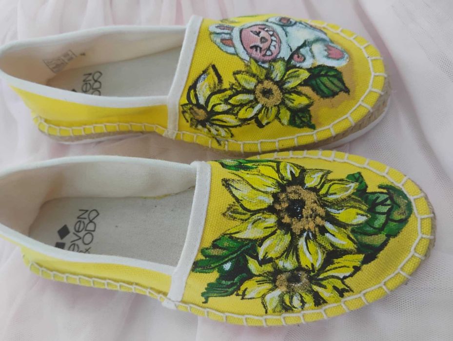 Ръчно рисувани еспадрили 36