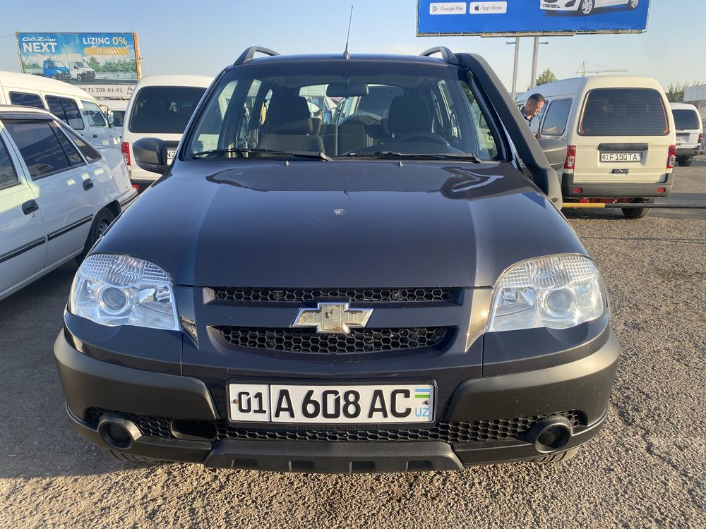 Chevrolet Niva (Шеви Нива)