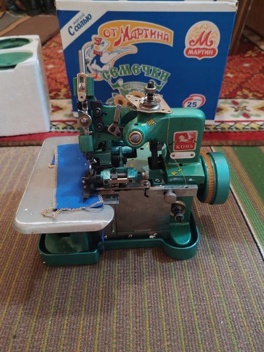 Оверлок Butterfly GN1-1M зеленый