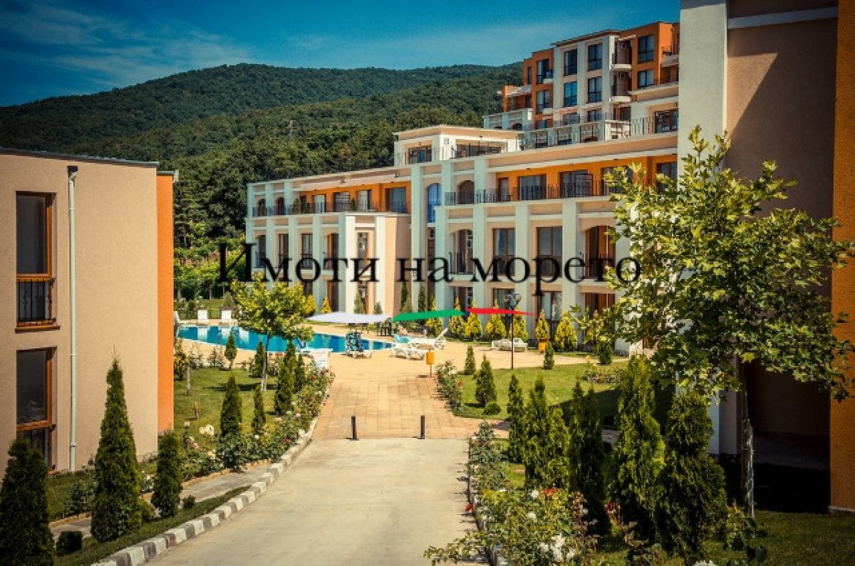 Продава се Едностаен апартамент в Свети Влас - 50 кв.м за 1190 €/кв.м - Снимка #11