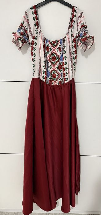 Rochie pentru ocazii. Predare doar in Bucuresti