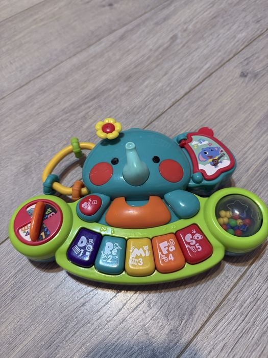 Jucarie interactiva Hola - Elefantelul cu pian