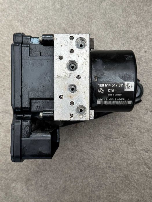 Pompa ABS VW Golf VI 1.2 TSI 77KW 105CP Cod 1K0907379BE