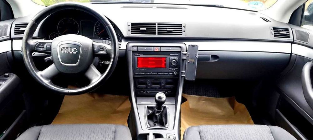 Vând AUDI A4 2.0 Tdi 140 cp Un AX cu came***IMPORT GERMANIA