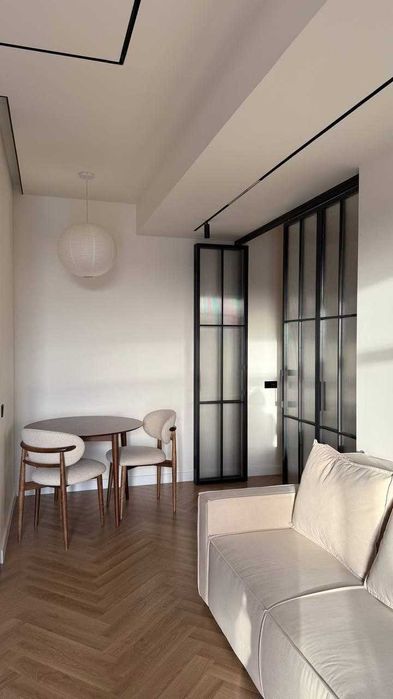 Продаю 2 комн кв NRG JOMIY Cрочно! после ремонт никто не Жил! ID09