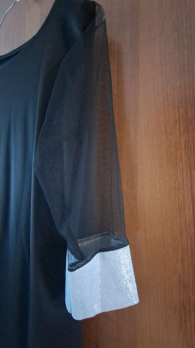 Две черни официални дамски рокли