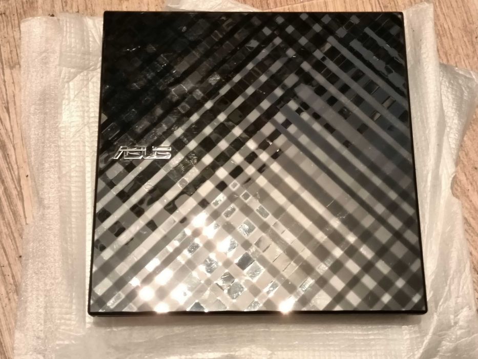 Внешний оптический привод "Asus".