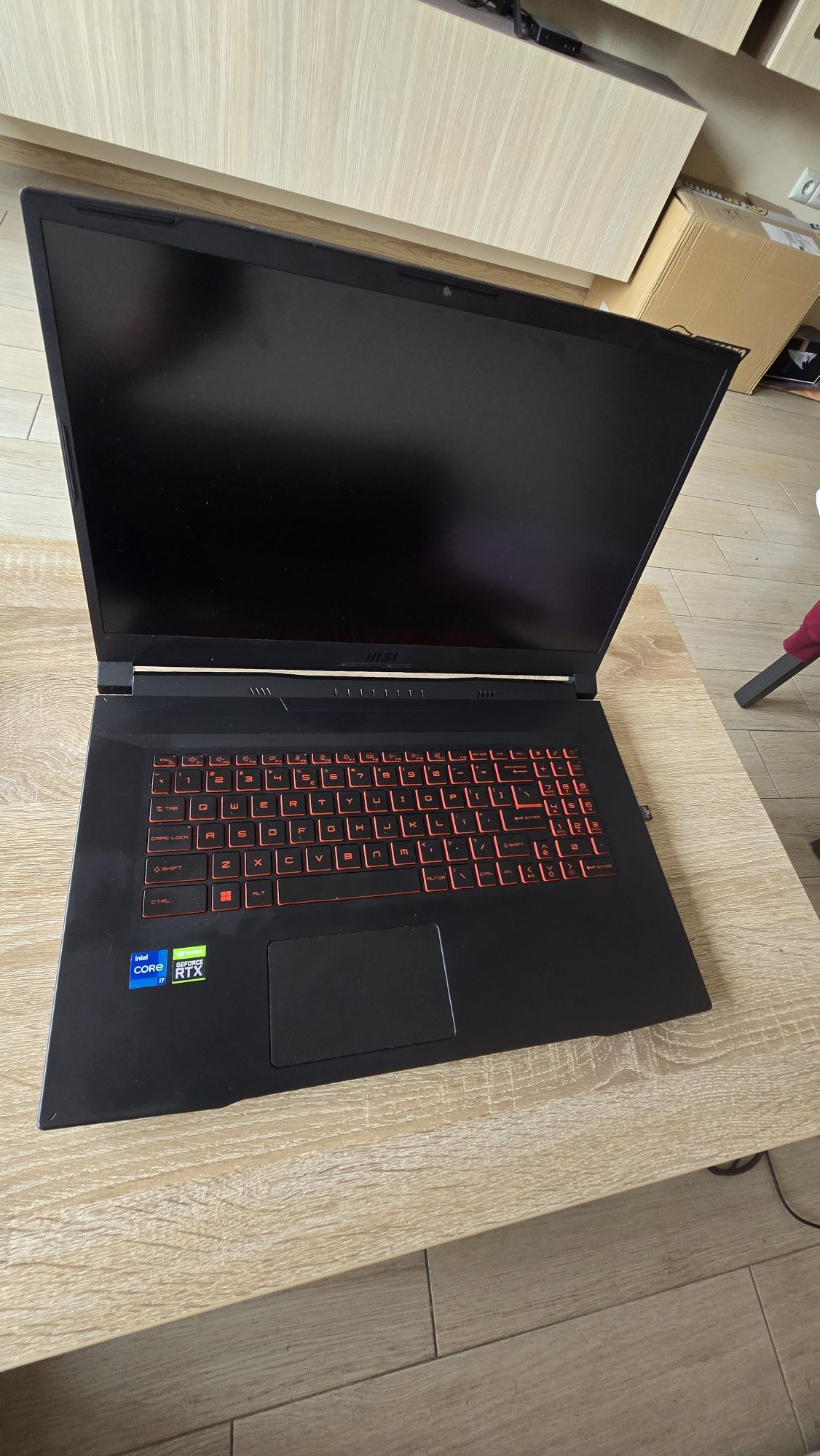 MSI Katana GF76 11UD Геймърски лаптоп