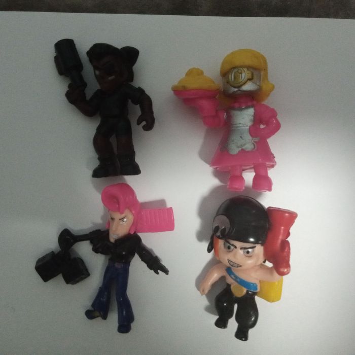 Продам фигурки бравл старс