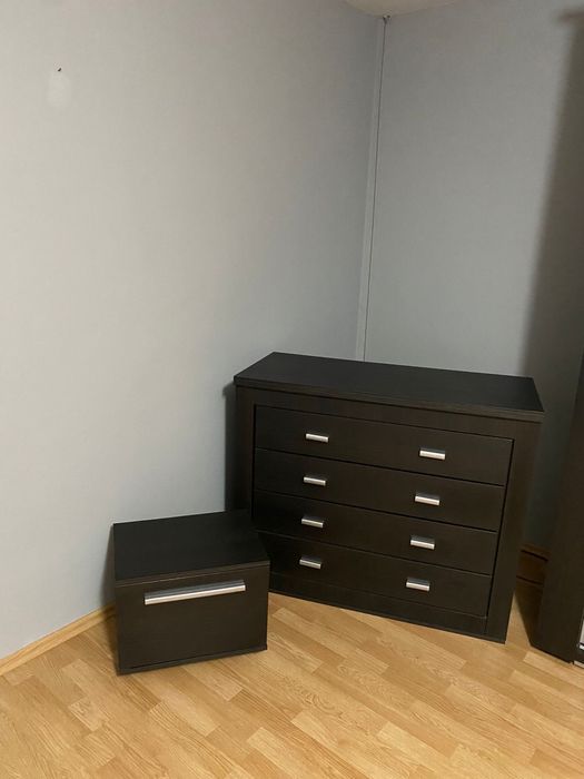 Dulap dormitor + comoda+ noptiere