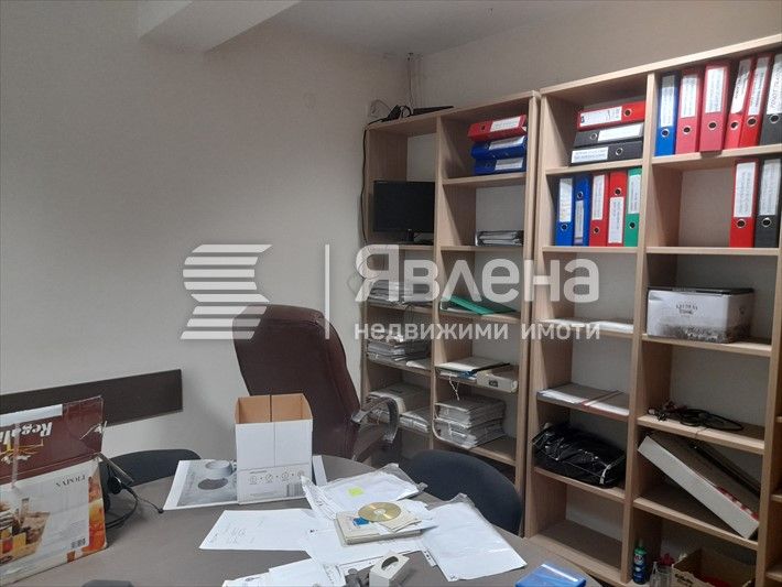 Продава се Склад в Пловдив, Индустриална зона - Север - 2200 кв.м за 660 €/кв.м - Снимка #4