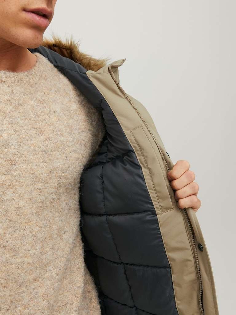Мъжко зимно яке Jack and Jones