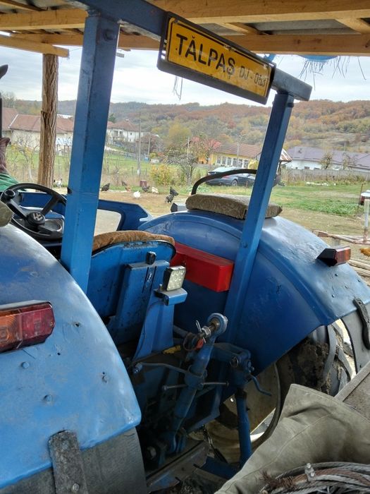 Tractor international 724