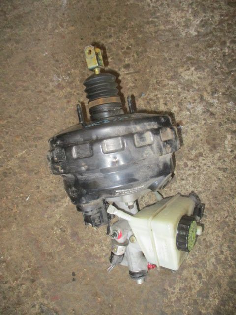 Tulumba servofrana pompa frana Mercedes C2220 w203 MOTOR 2,2 cdi