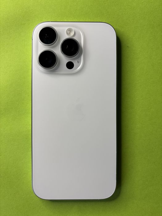 Vand Iphone 16 PRO, 1 TB , White Titanium
