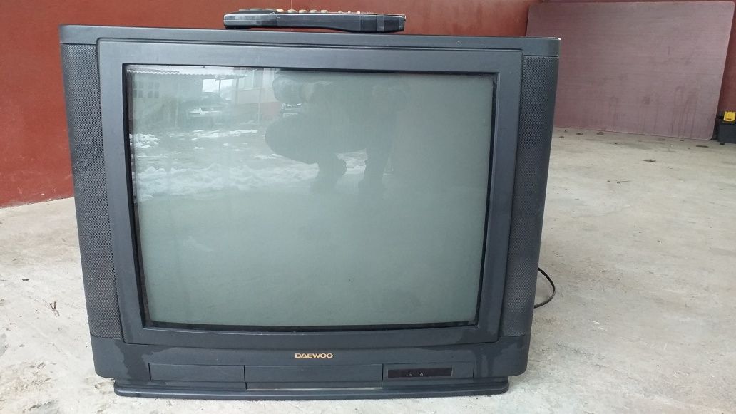 Televizor  color Daewoo 54cm