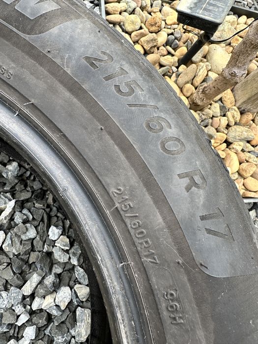 Vand 4 anvelope Michelin Primacy 4, 215/60 R17