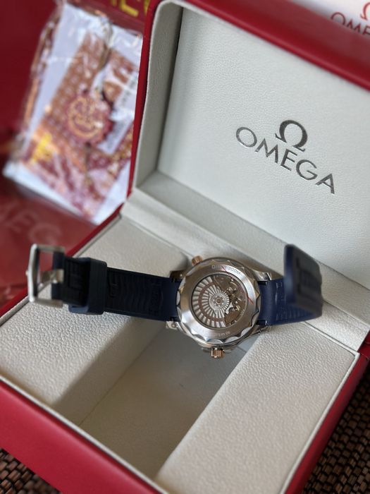 Omega Seamaster Diver 300M 42 mm Rubber Strap